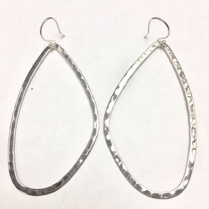 Silpada take shape .925 silver earrings.